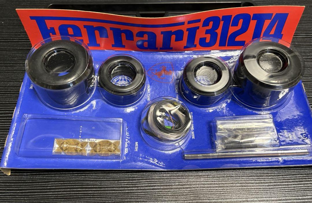 タミヤ フェラーリ 312 T4 1/12 スケール プラモデル