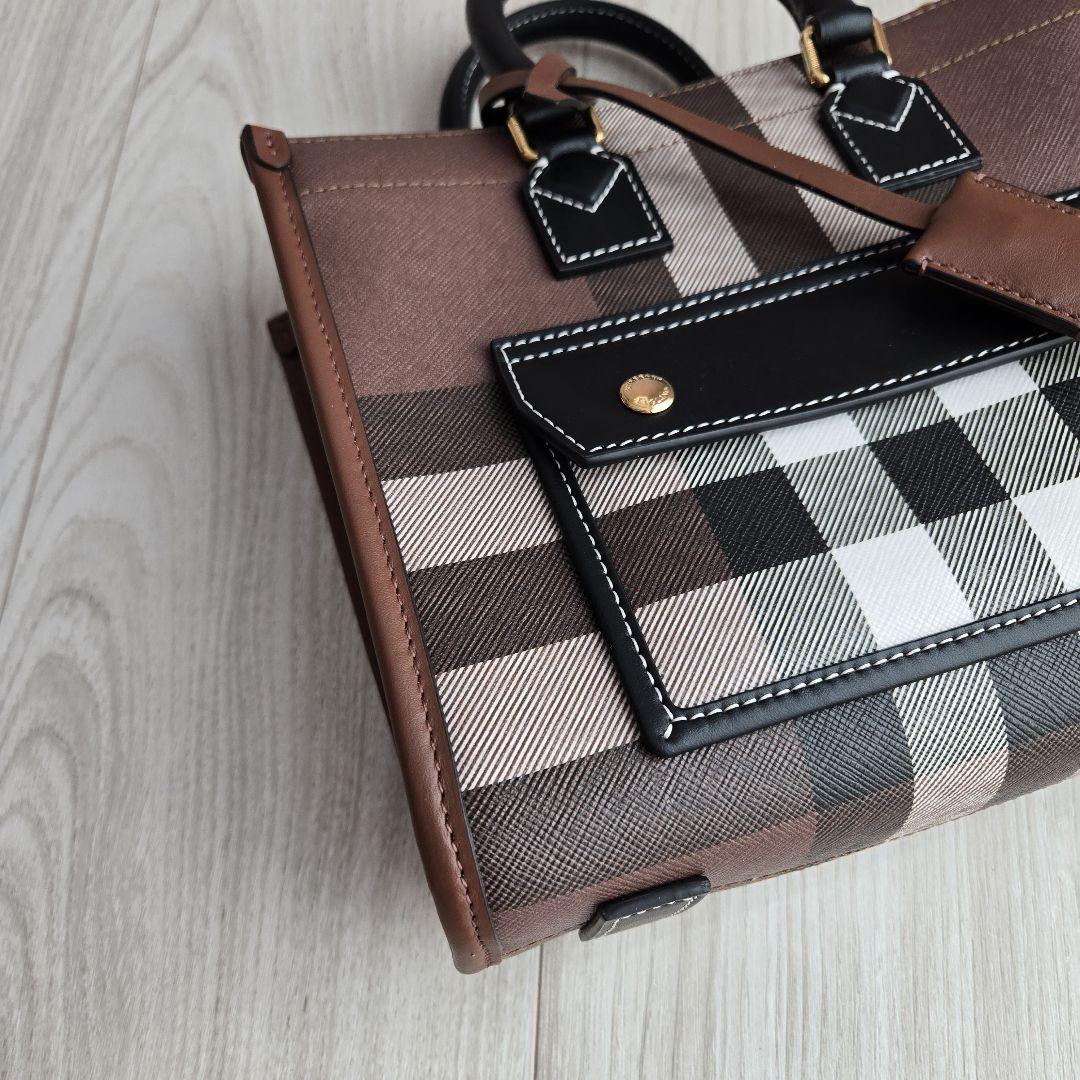Burberry ♪ バーバリーチェック ミニ フレヤトート 8108260 バーバリー BURBERRY ハンド・トートバッグ バーバリーチェック