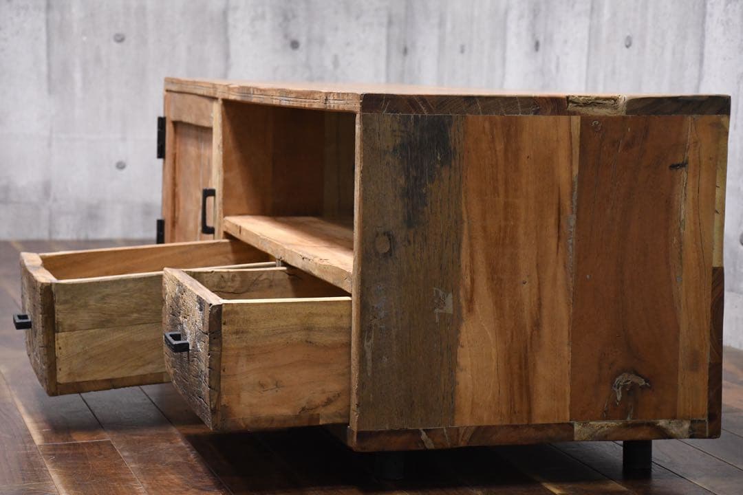 ブレダ テレビボードjournal