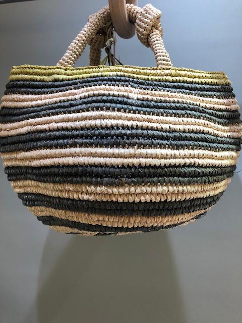 スペインSfera★大人エレガンス 旬のお洒落にラフィアショルダー かぶせショルダーBAG （ショルダーバッグ）｜ESPERANZA