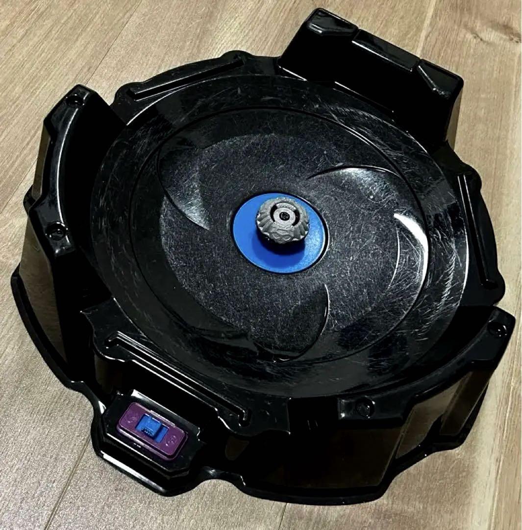 メタルファイトベイブレード　アルティメットベイ太スタジアム