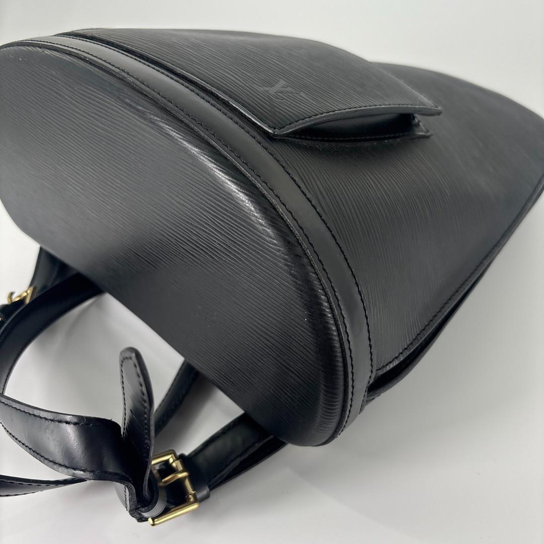 超極美品 ルイヴィトン エピ コブラン リュックサック ブラック レディース 黒 超極美品 ルイヴィトン エピ コブラン リュックサック ブラック レディース 黒