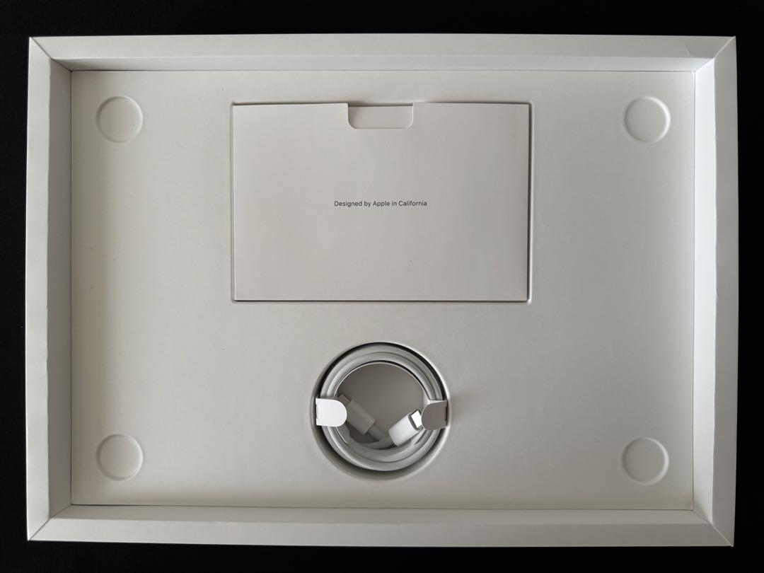 Macbook Pro 2020 13インチ Intel Core i7