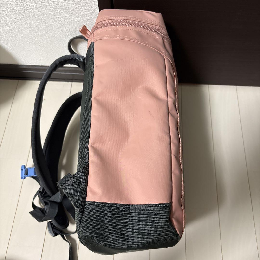 【完売品】ノースフェイス 21L リュック　ピンク　ジュニアキッズ　レディース
