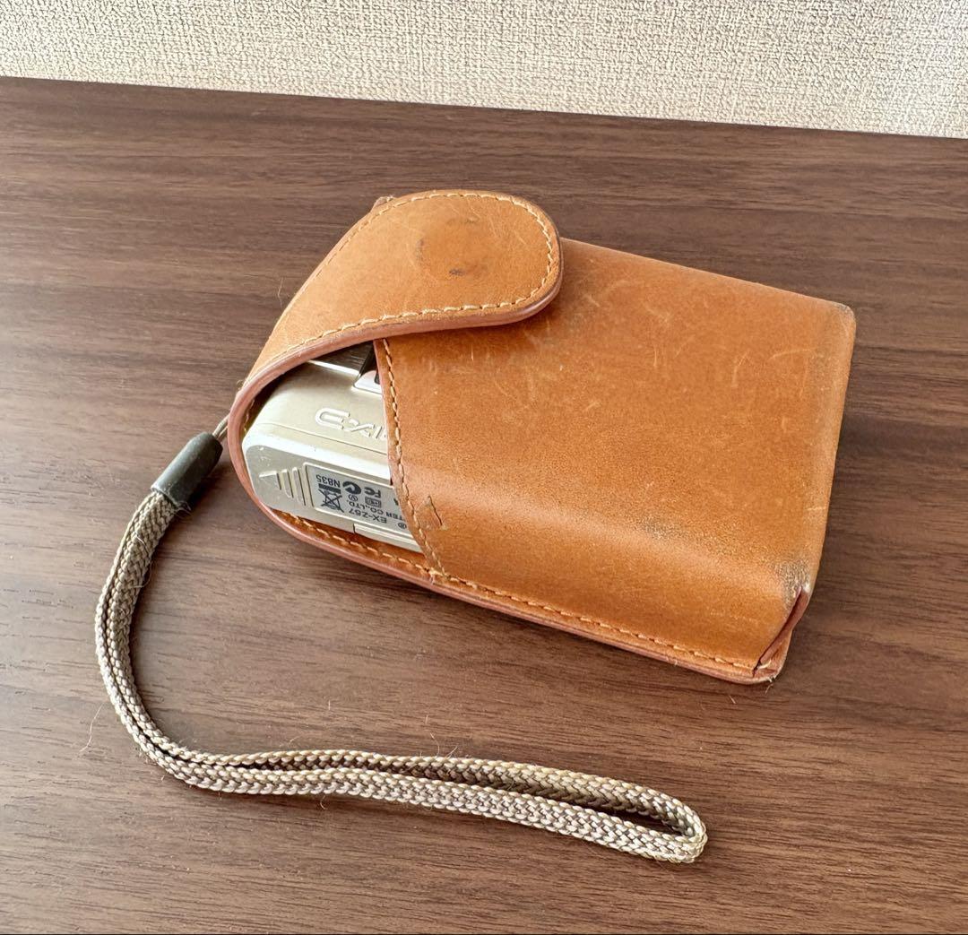 CASIO EXILIM EX-Z57デジタルカメラ シルバー　SDメモリ付き