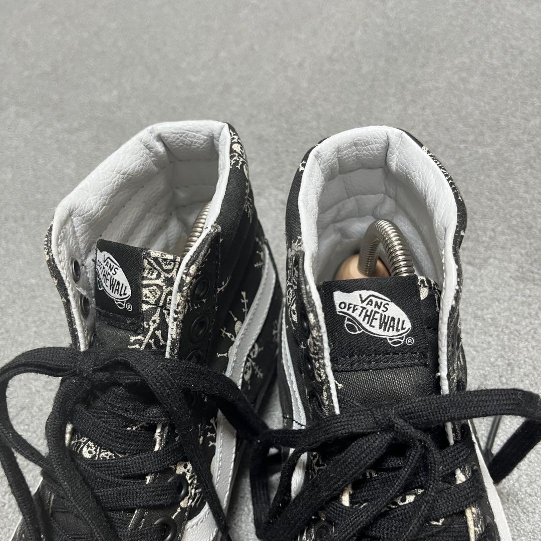 希少雪結晶スカル総柄VANS黒キャンバス限定モデルハイカット23.5cm