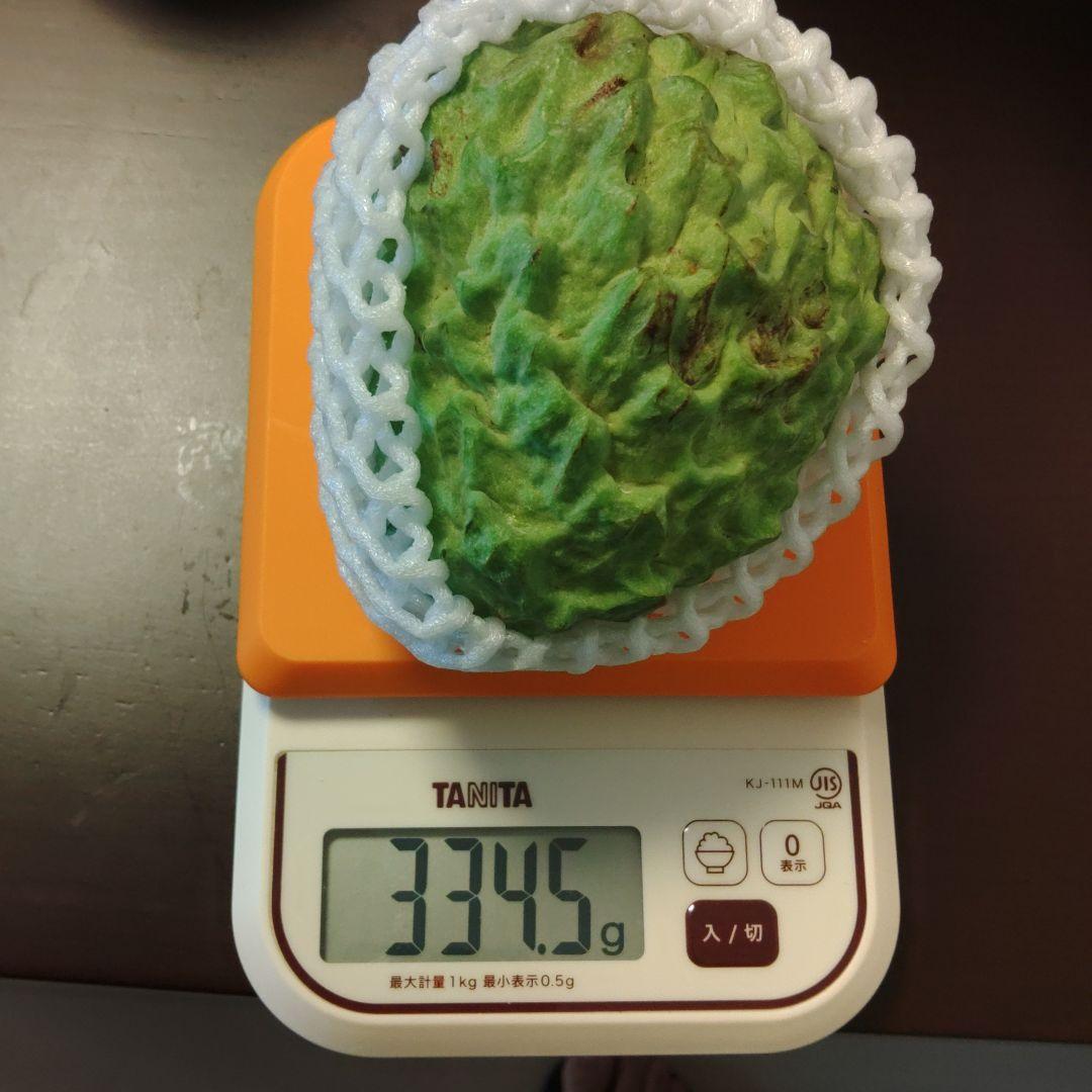 箱番号2.B級中玉アテモヤ1888g