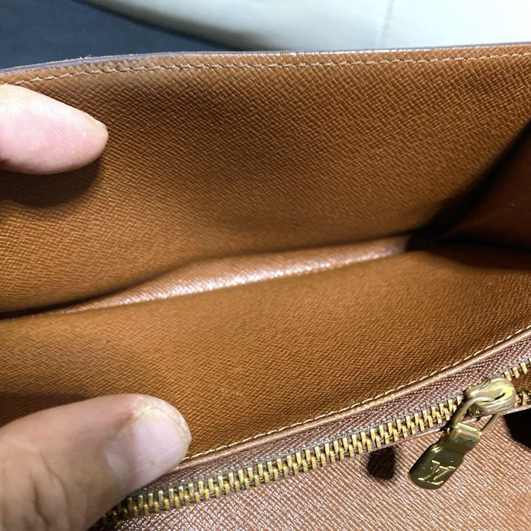 14☆良品☆カード2枚タイプ♪サラ長財布