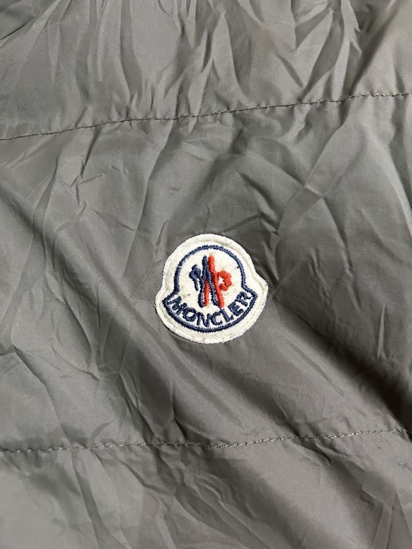 MONCLER リバーシブル ベスト