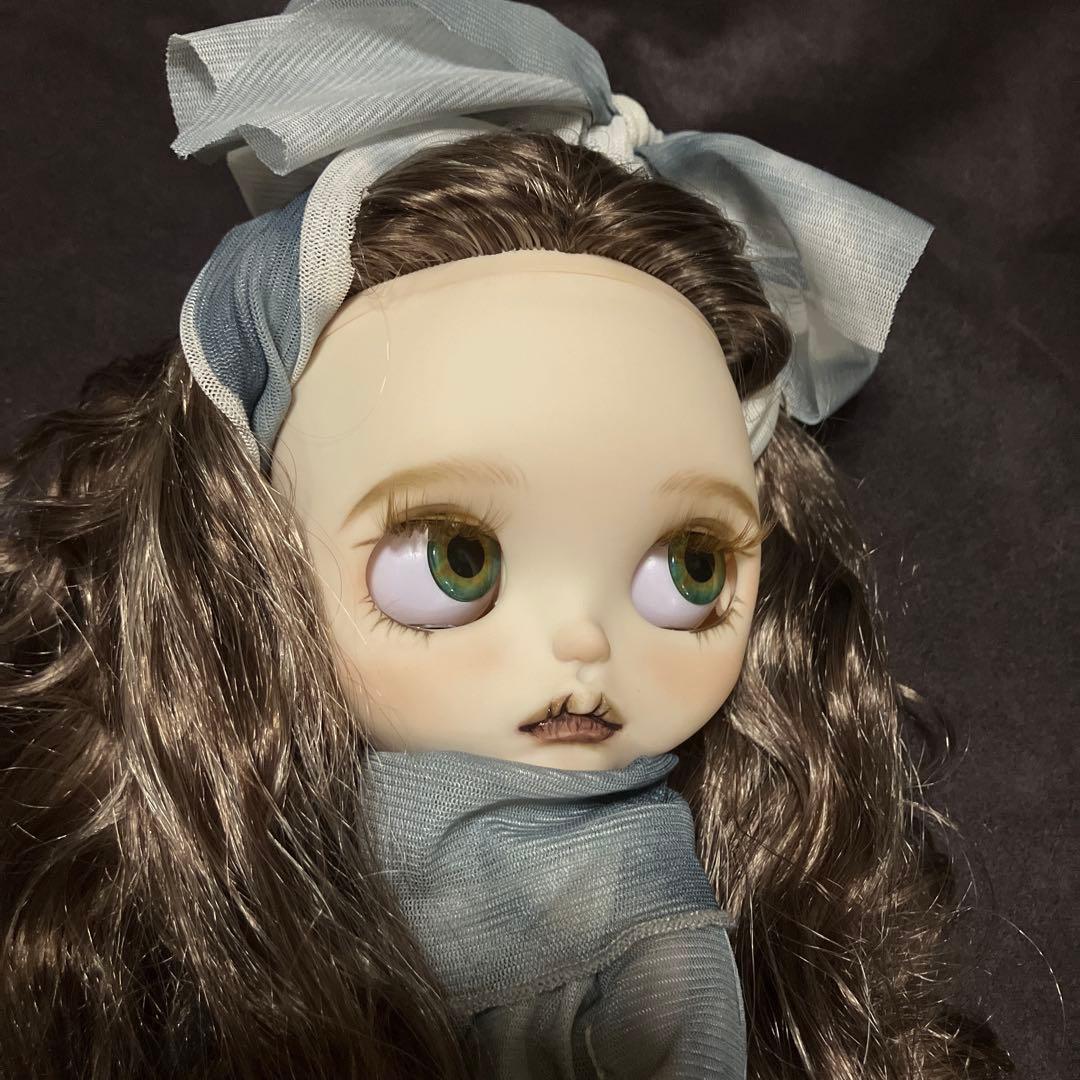 アイシードールカスタム アウトフィット付き とても素敵な子です。❤️