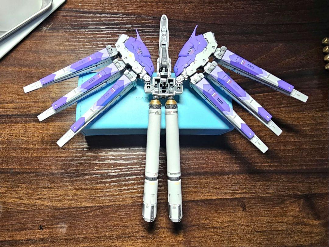 完成品　ガンプラRG Hi-νガンダム　ハイパーメガバズーカランチャー