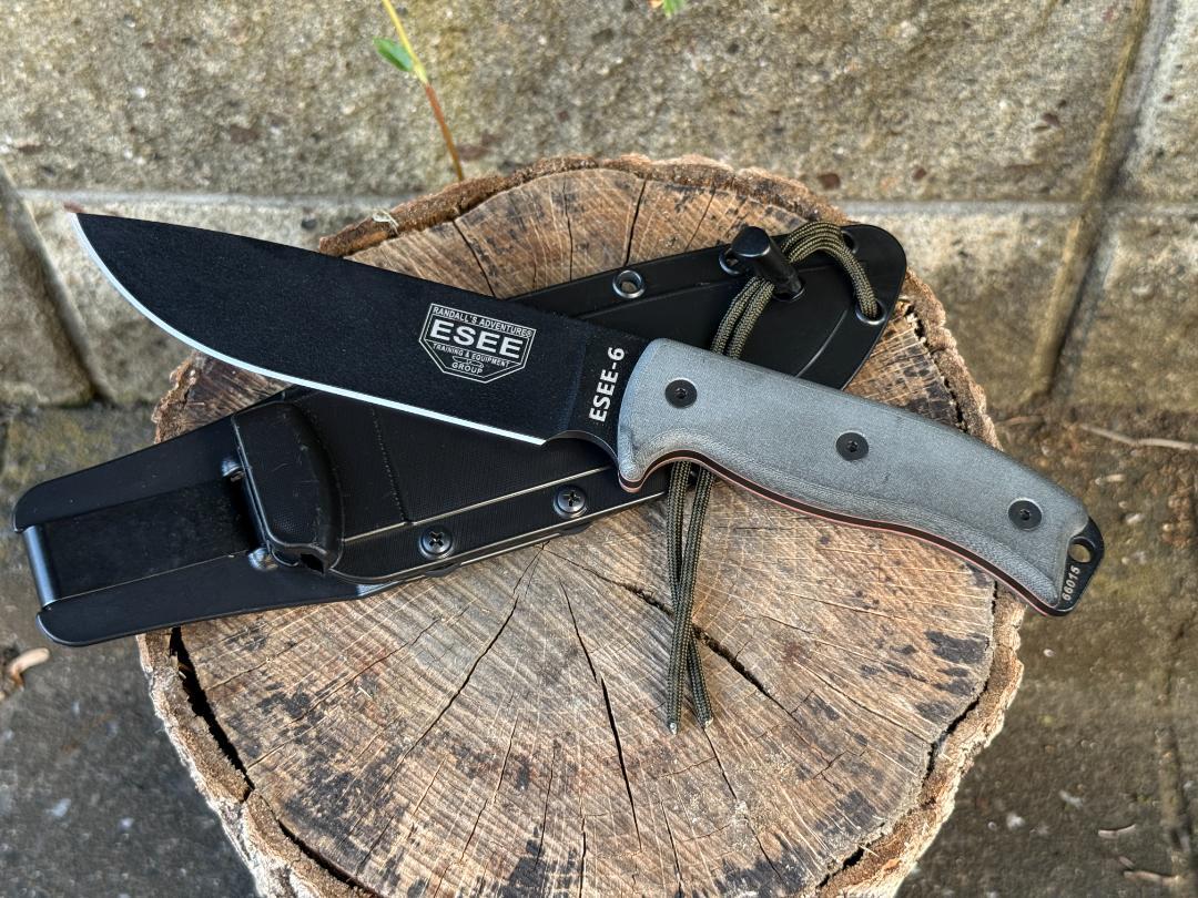【未使用品】ESEE（エスイーナイブズ）ESEE-6