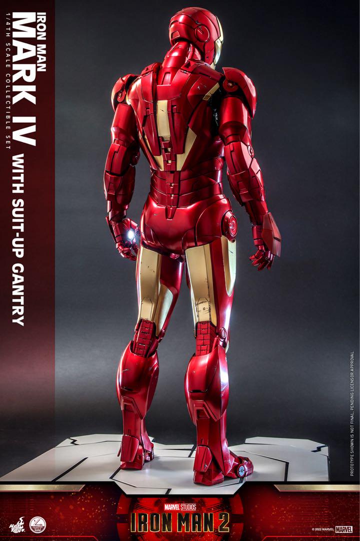 【未使用】ホットトイズ 1/4 アイアンマン マーク４パワードスーツ装着機付き