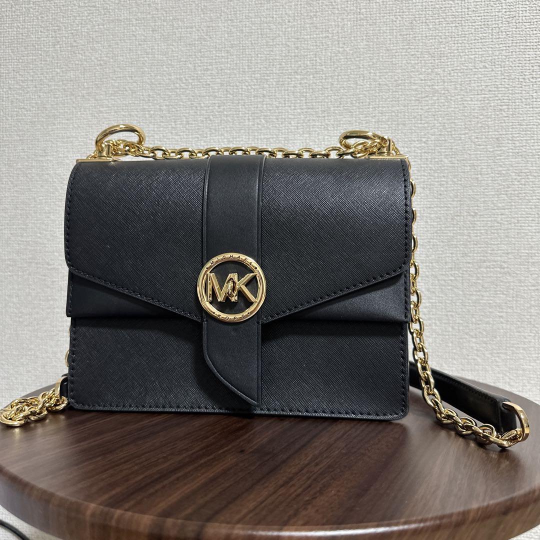 マイケルコース　MICHAEL KORS  バック　黒　ショルダーバッグ