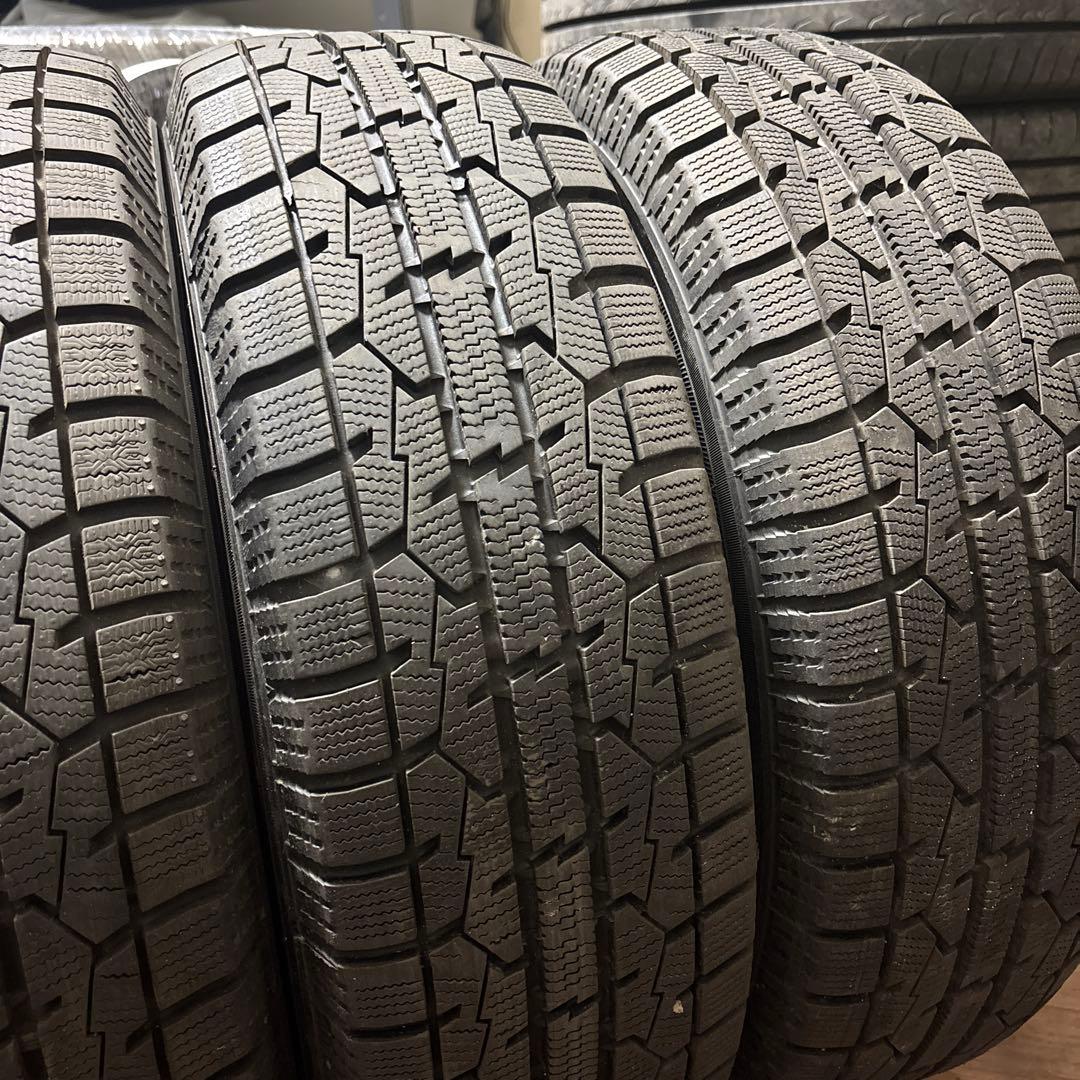 175/70R14スタッドレスタイヤ トーヨーOBSERVE GARIT GIZ 175/70R14スタッドレスタイヤ トーヨーOBSERVE GARIT GIZ