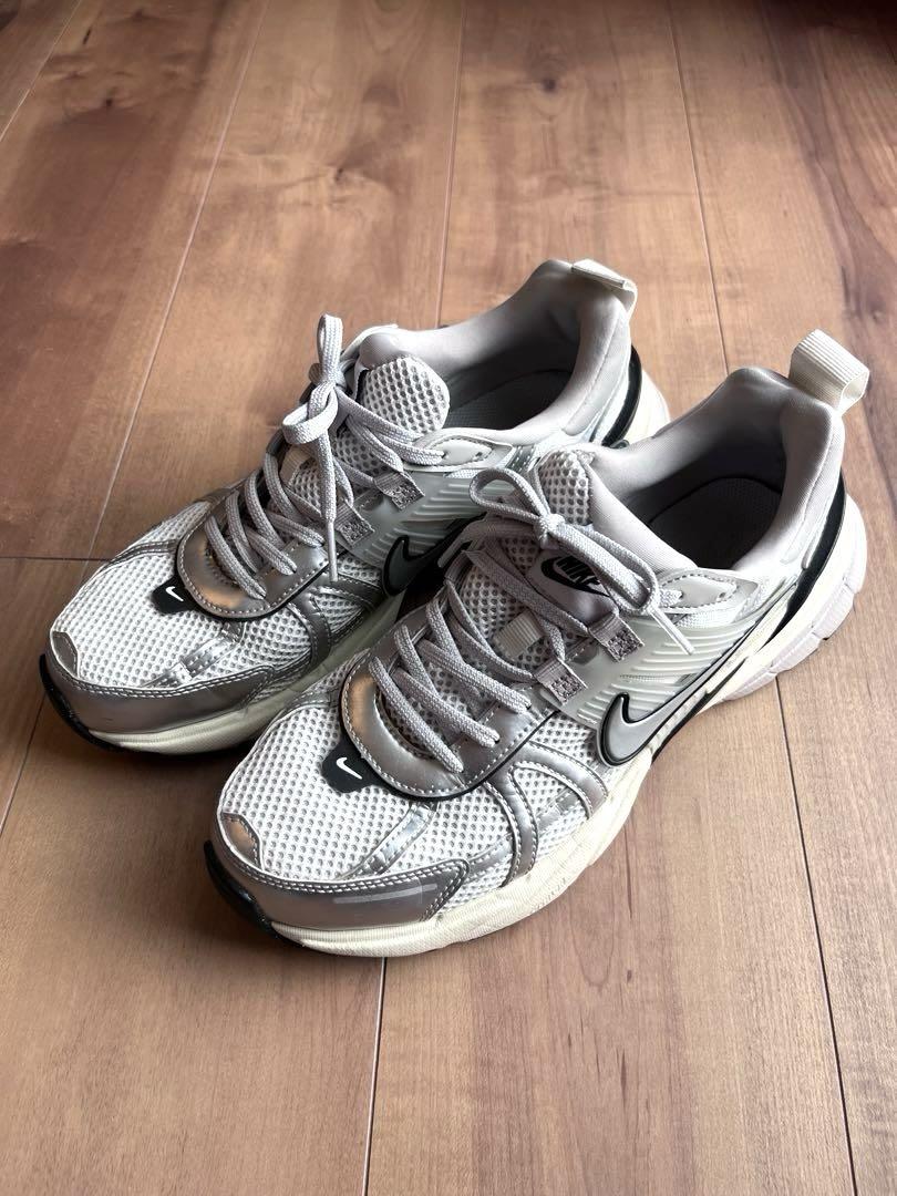 限定値下げ！NIKE ナイキ　V2K RUN　25.5cm FD0736