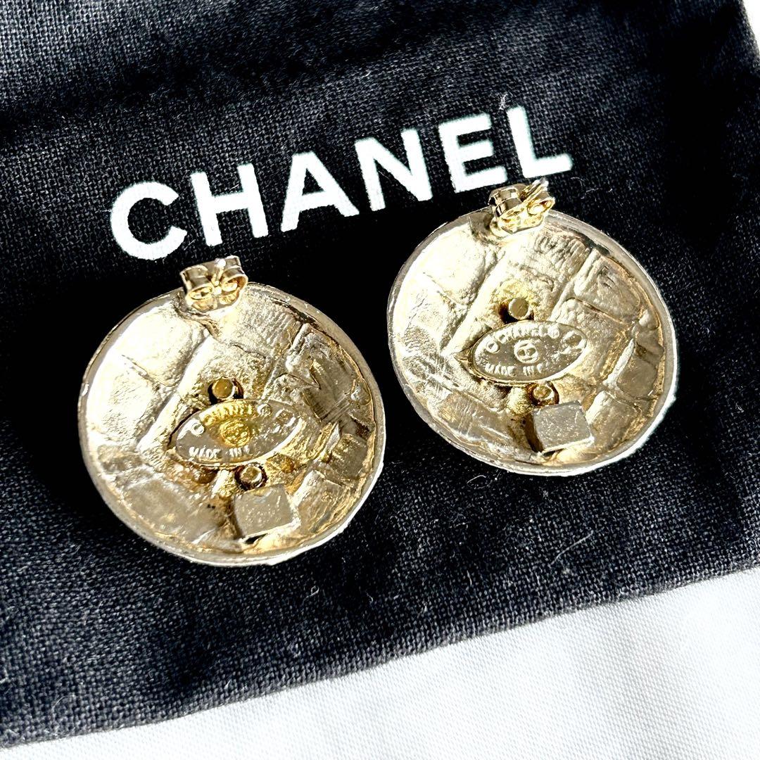 美品 CHANEL 正規品 マトラッセ ココマーク ラウンド ピアス ゴールド
