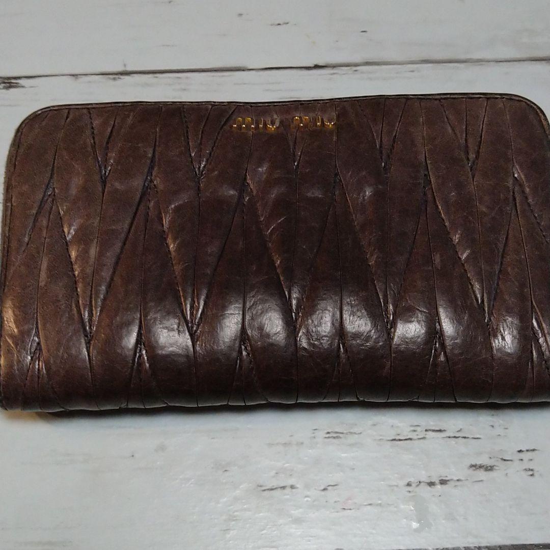 お得限定SALE ミュウミュウ マテラッセ長財布ラウンドジップウォレット財布 6QYWs-m91990351212 人気国産