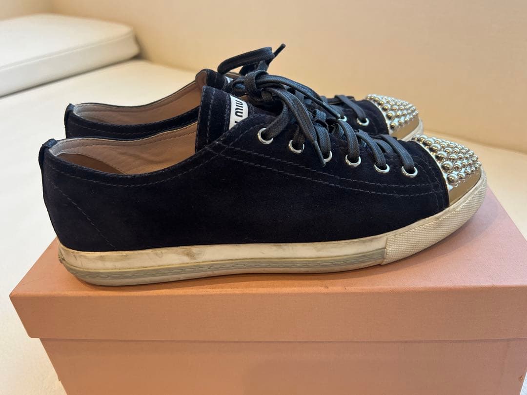 Miu Miu ネイビースタッズスニーカー38.5
