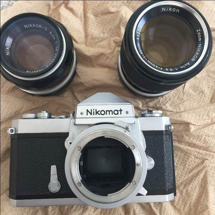 ニコン NIKON 一眼レフカメラ 標準＋望遠レンズ ストロボ付き