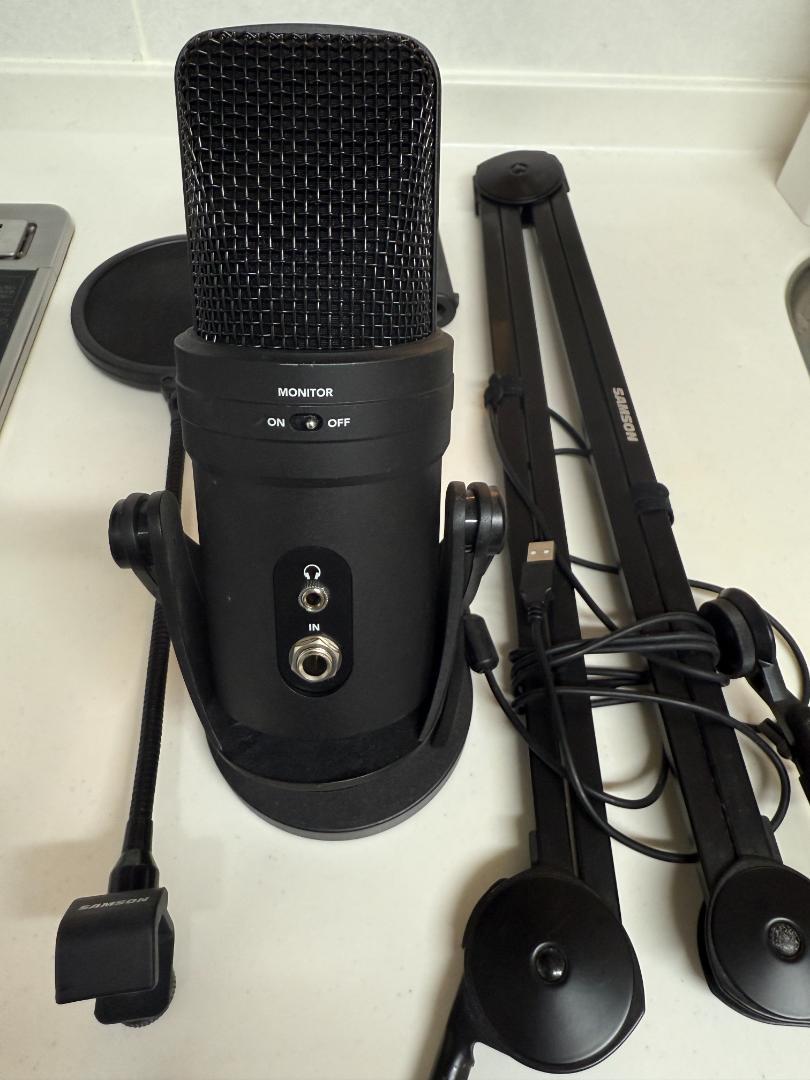 SAMSON G-TRACK PRO USBマイクとアクセサリーセット