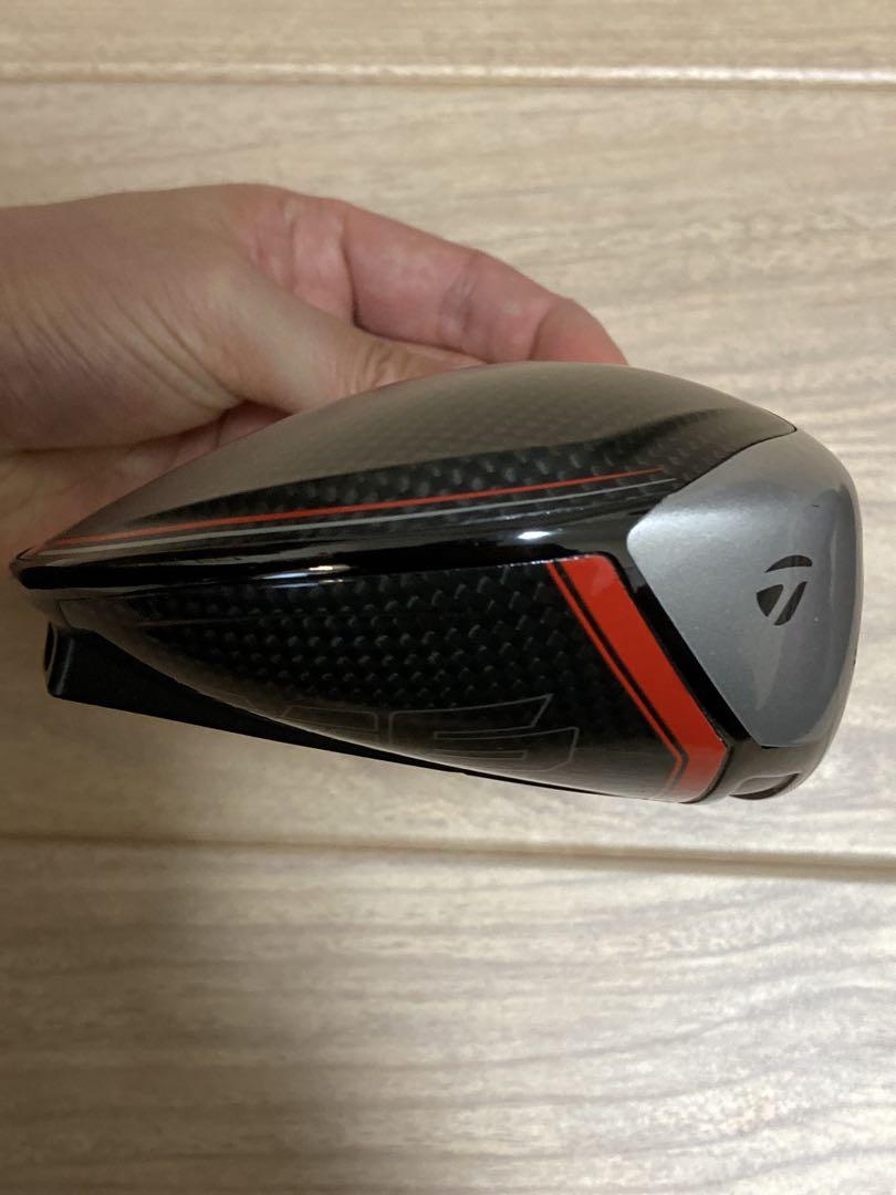 TaylorMade M6 ドライバー　10.5度　ヘッドカバー付