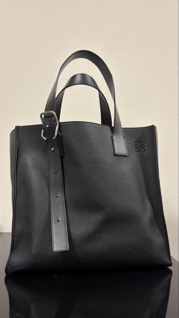 LOEWE バックルトート