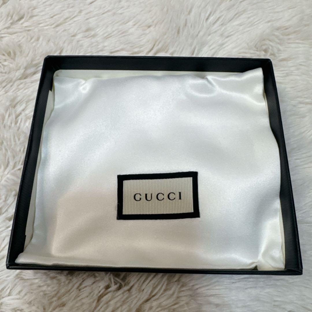 ✨美品✨GUCCI　 二つ折り財布　 アニマリエ　ビー　蜂　レザー　箱付き