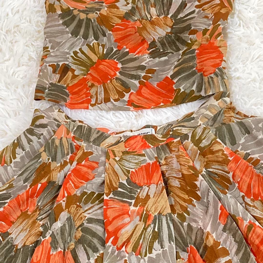 【新品】サルヴァトーレフェラガモ 花柄 キャミソール,フレアスカートセット 【新品】サルヴァトーレフェラガモ 花柄 キャミソール,フレアスカートセット