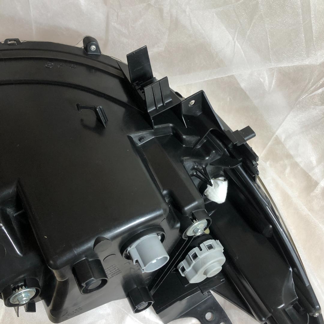 マツダCX5 LEDヘッドライト左　後期型（中古品）