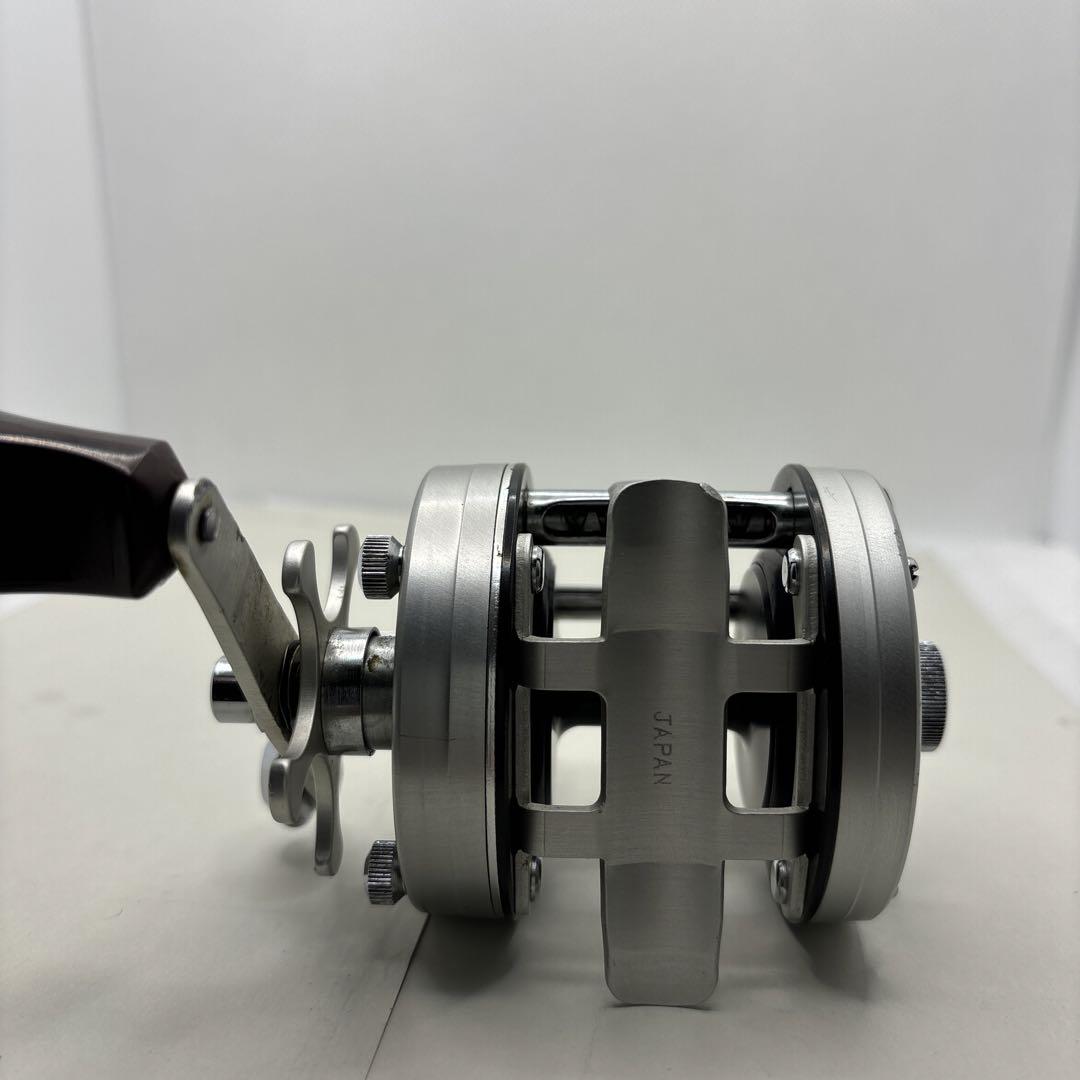 ダムクイック700B ハイスピードリール