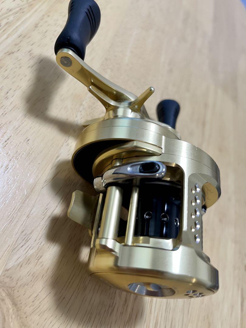 SHIMANO カルカッタコンクエスト200 右巻き