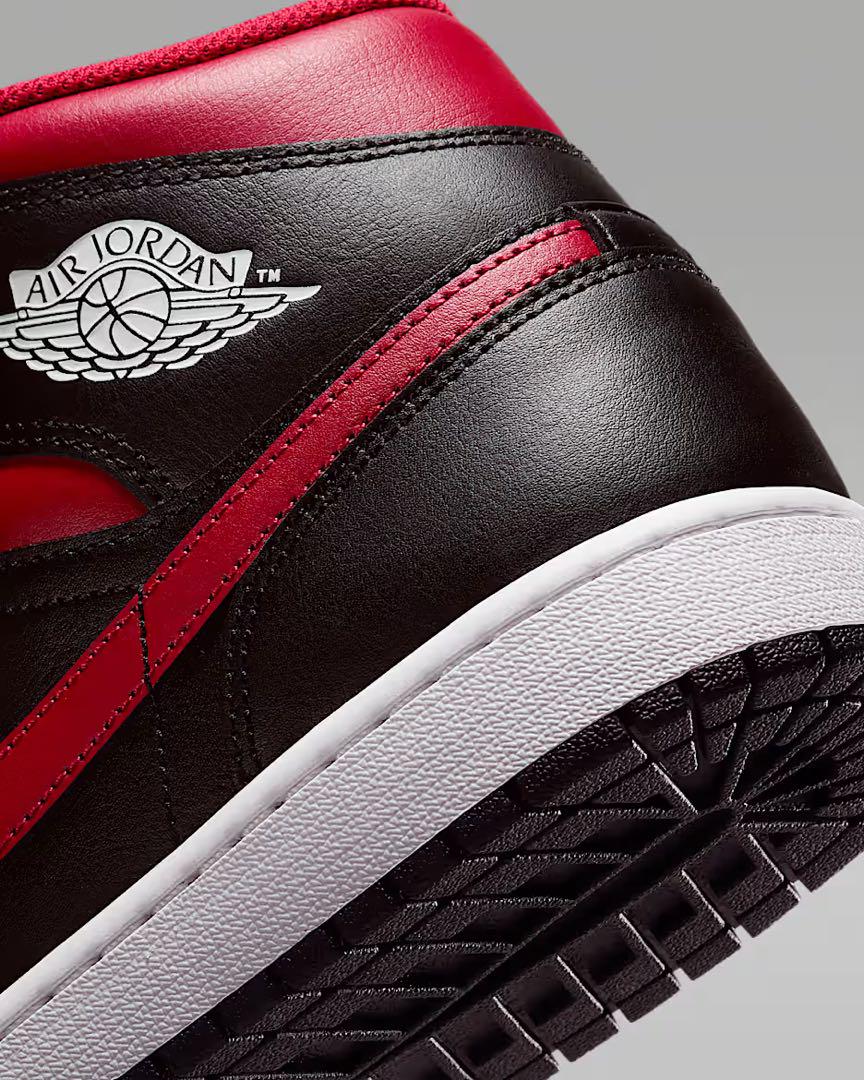 新品未使用 AirJordan1 Mid Bred 27.5cm NIKE