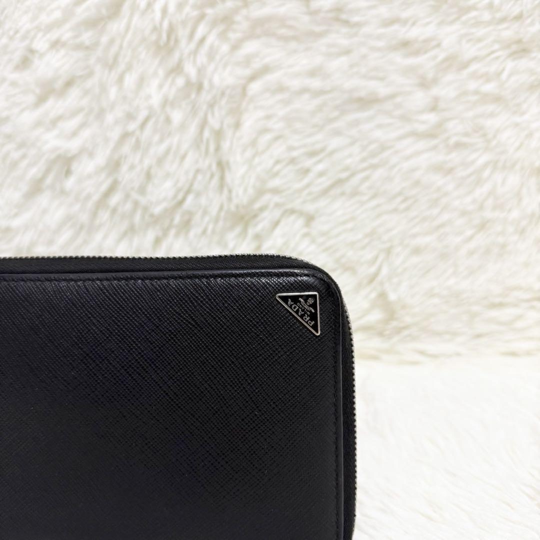 【人気】PRADA プラダ　長財布　ラウンドジップ　サフィアーノレザー　三角ロゴ