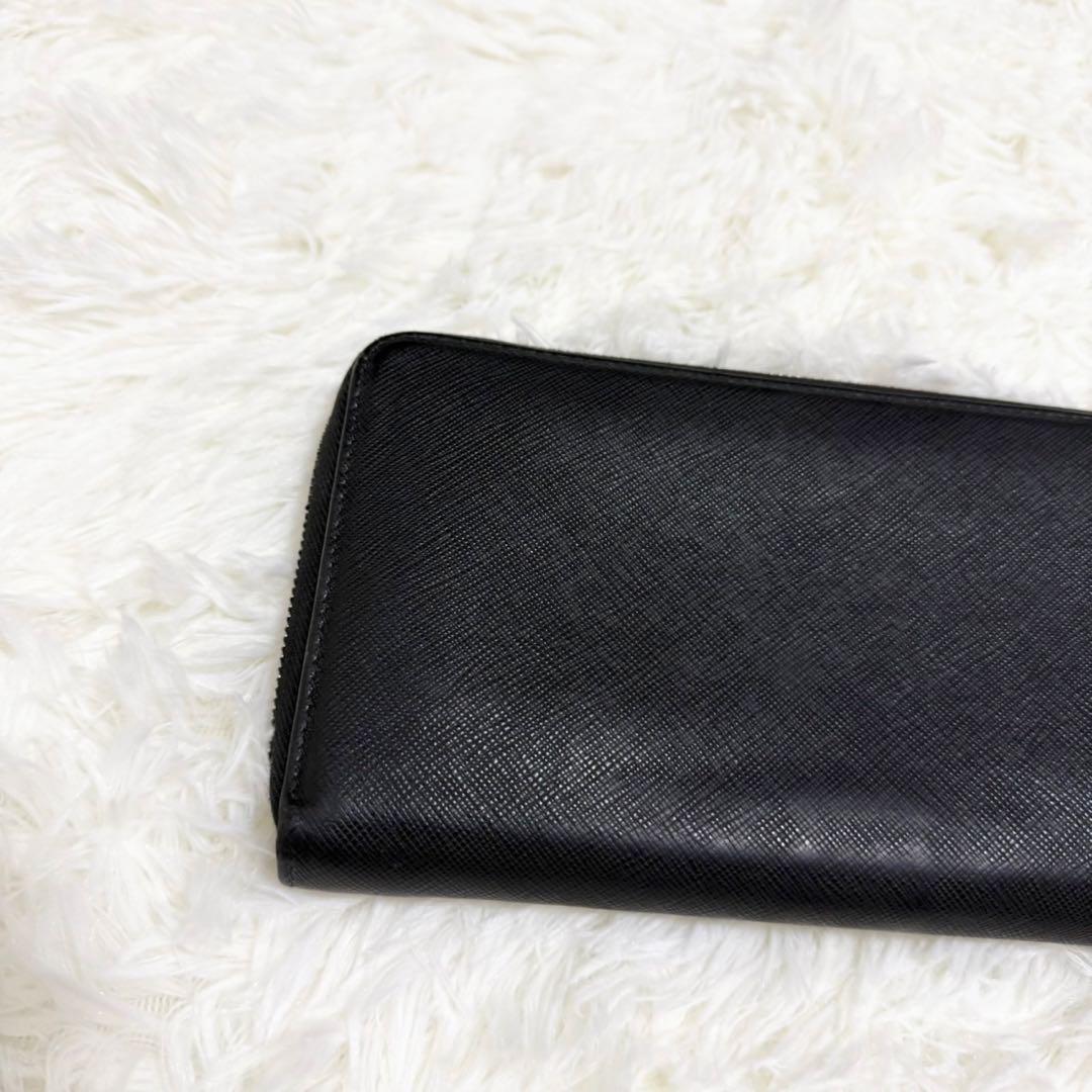 【人気】PRADA プラダ　長財布　ラウンドジップ　サフィアーノレザー　三角ロゴ
