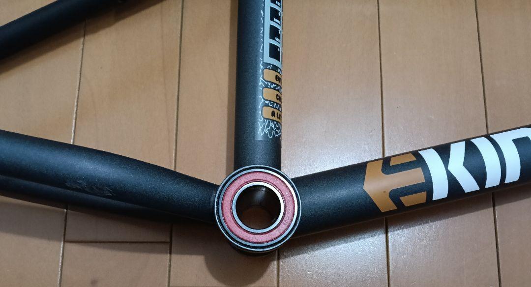 KINK BMX WILLIAMSフレーム ETNIES カラー 20.5インチ