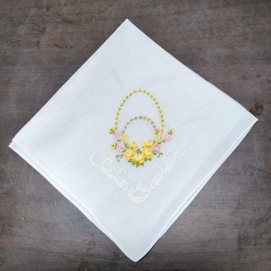 スワトウ ハンカチ 花の刺繍 ハンカチ 2枚セット - メルカリ