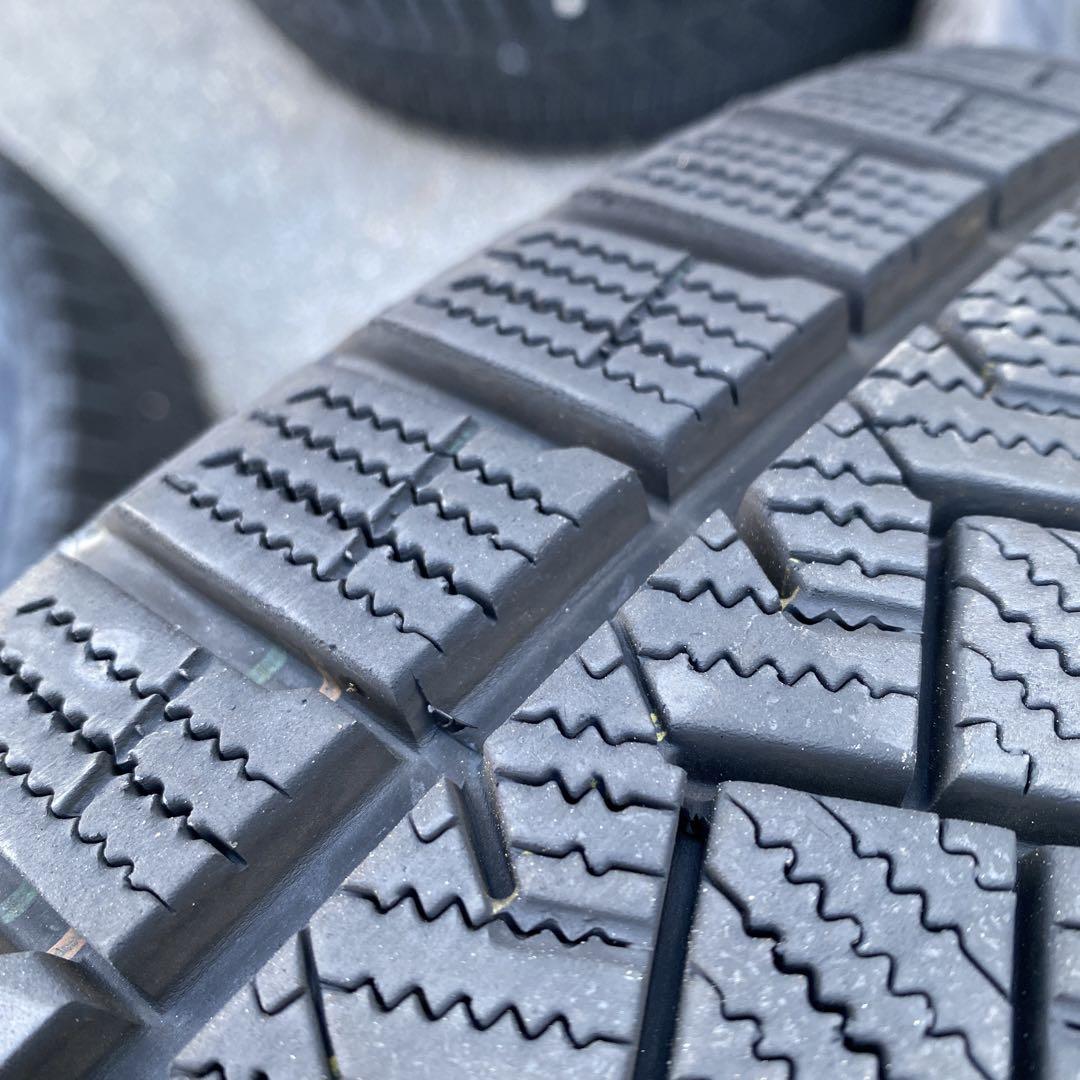 ピレリスタッドレスセット2022年製215/50R17レヴォーグ等