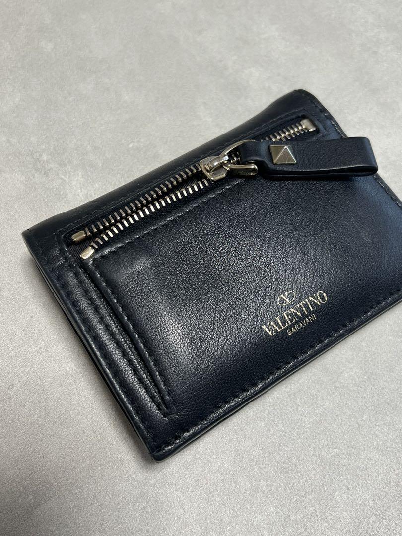 VALENTINO スタッズ付き黒ミニ財布　値下げ