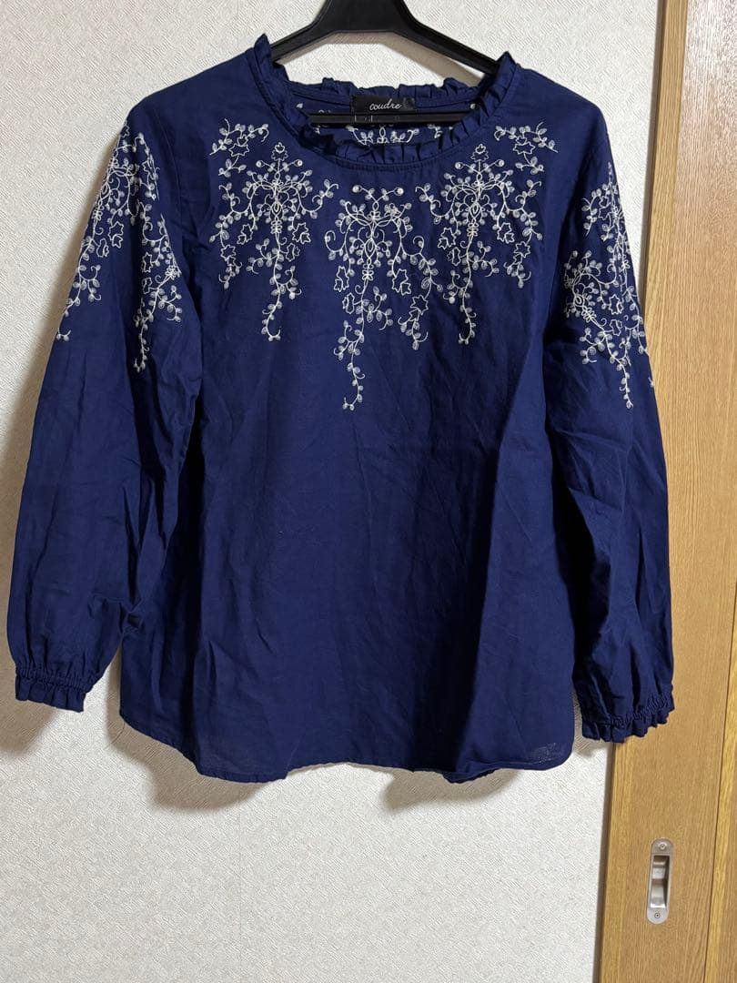 coudreクードル 大人 胸元たっぷり刺繍ネイビー 長袖カットソーM〜LM COUDRE