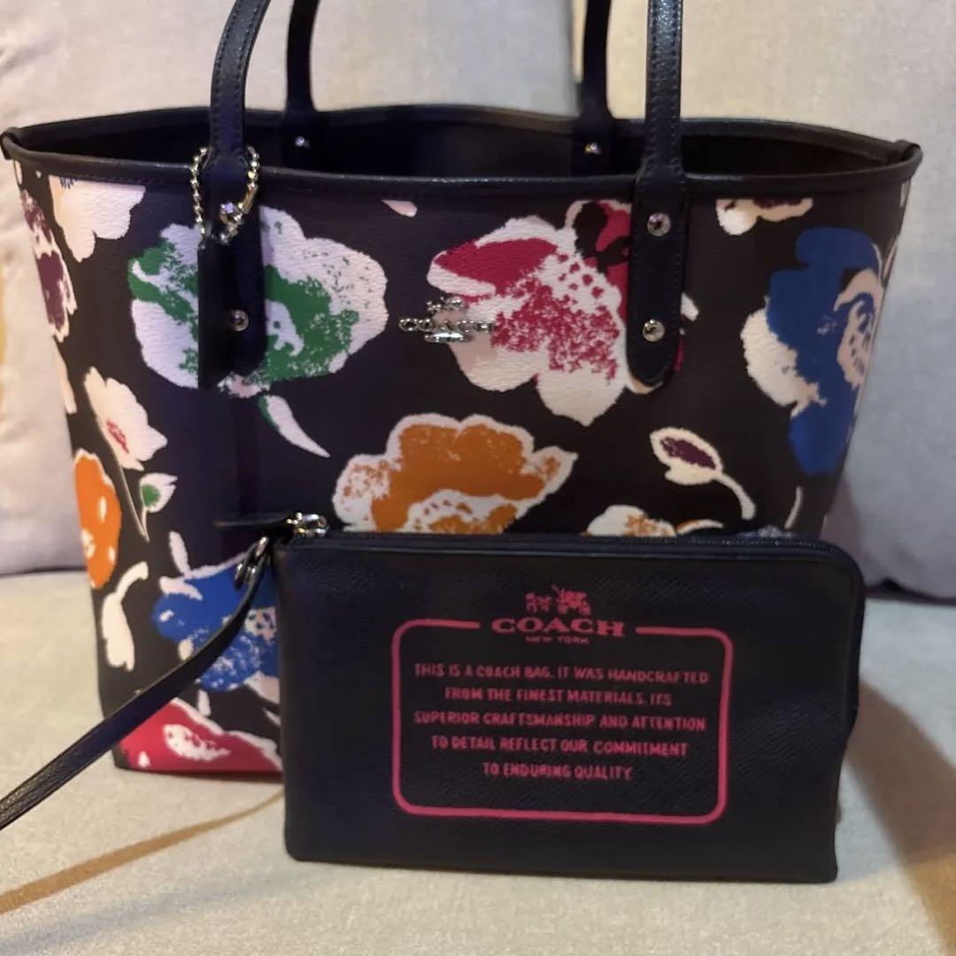 COACH - coach コーチ トートバッグ シグネチャー 花柄 PVC