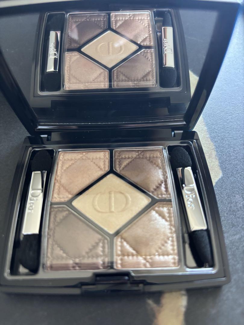 Dior 539 Variation Nude アイシャドウパレット Dior 539 Variation Nude アイシャドウパレット - メルカリ