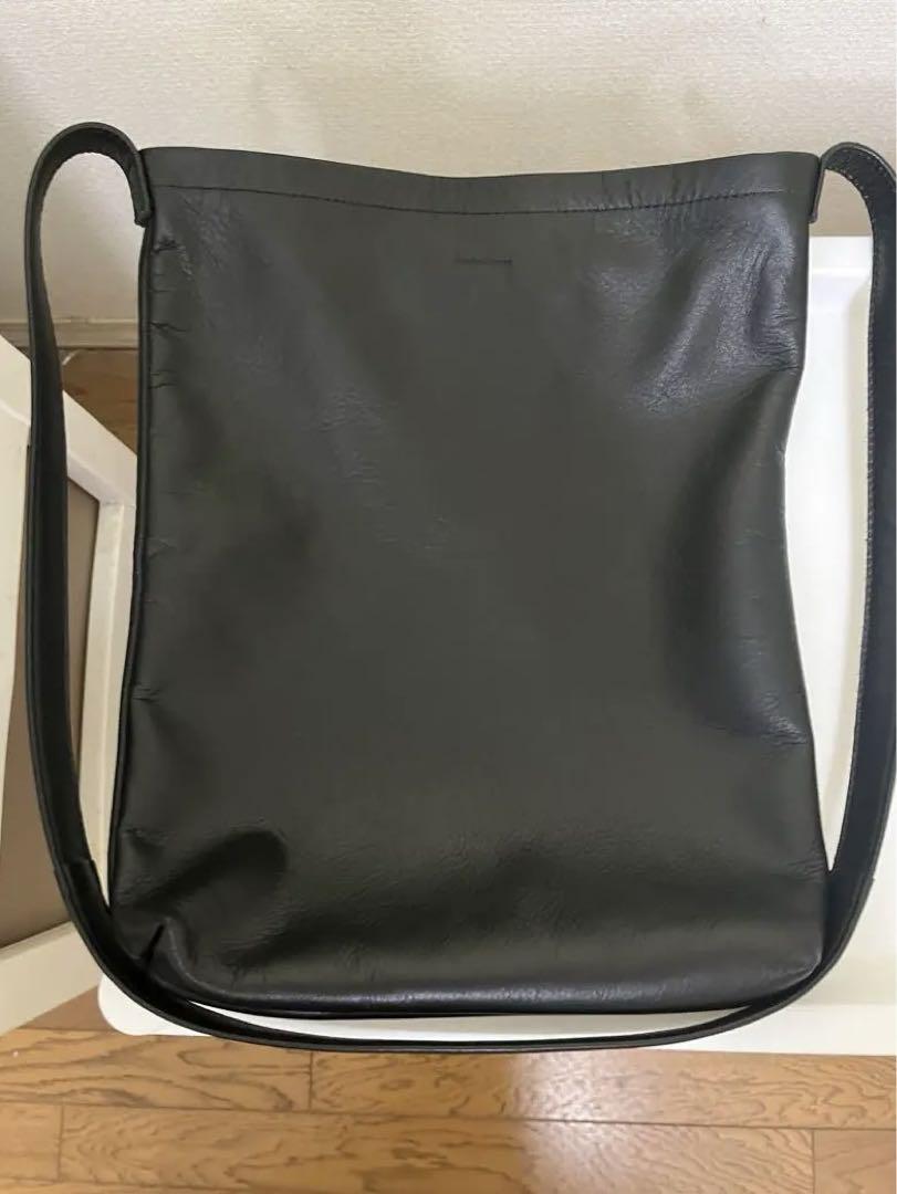 Hender Scheme cow shoulder small