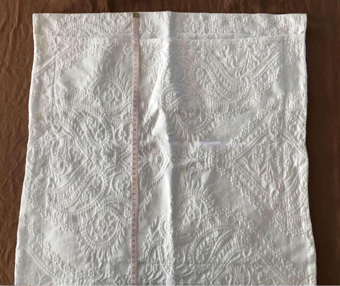 お値引き‼️ZARA HOME クッションカバー　ホワイト2枚セット