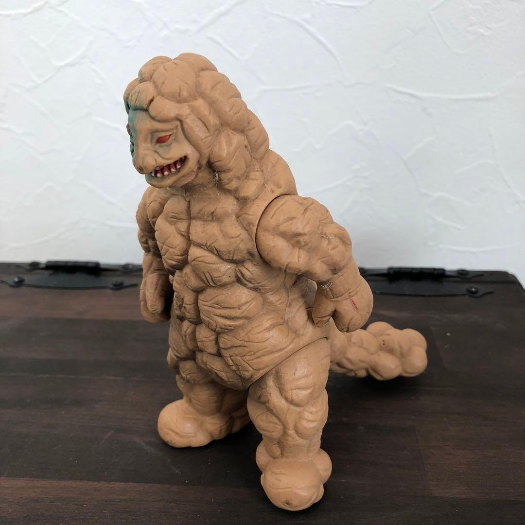 バンダイ 怪獣ソフビ シュガロン ウルトラマン 初期版 - メルカリ