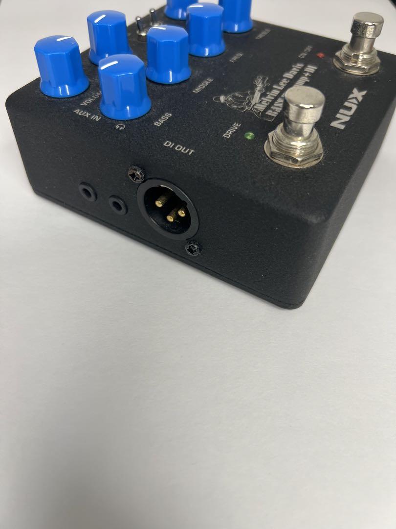 ベース NUX Melvin Lee Davis BASS Preamp DI