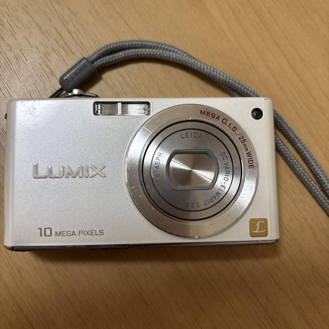 パナソニック コンデジLUMIX DMC-FX35 ホワイト 中古品【動確済