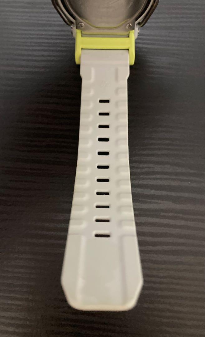 【電池新品】CASIO G-SHOCK GD-400DN-8JF 腕時計