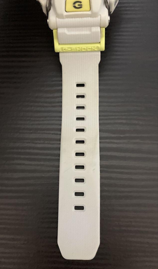 【電池新品】CASIO G-SHOCK GD-400DN-8JF 腕時計