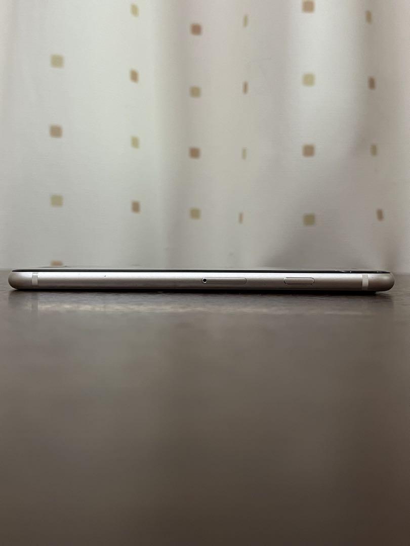 【ジャンク】iPhoneSE 3世代　64GB SIMロック解除済み